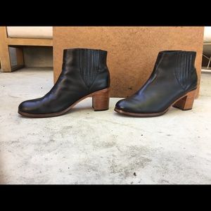 Samantha Pleet Chelsea Boot ‘Black’